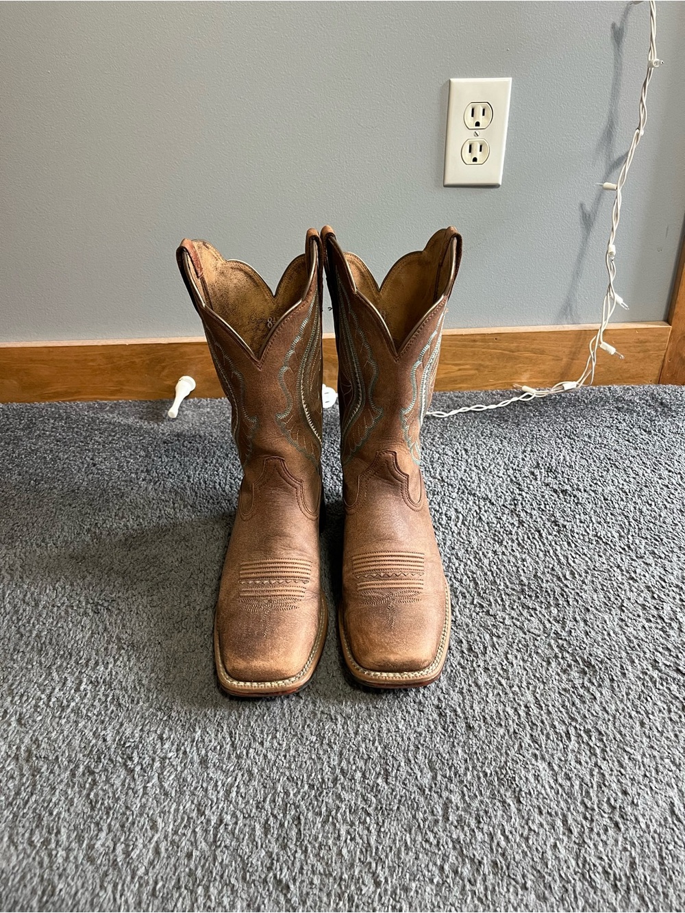 Women’s Ariat Primetime Western Boots - Picture 2 of 6
